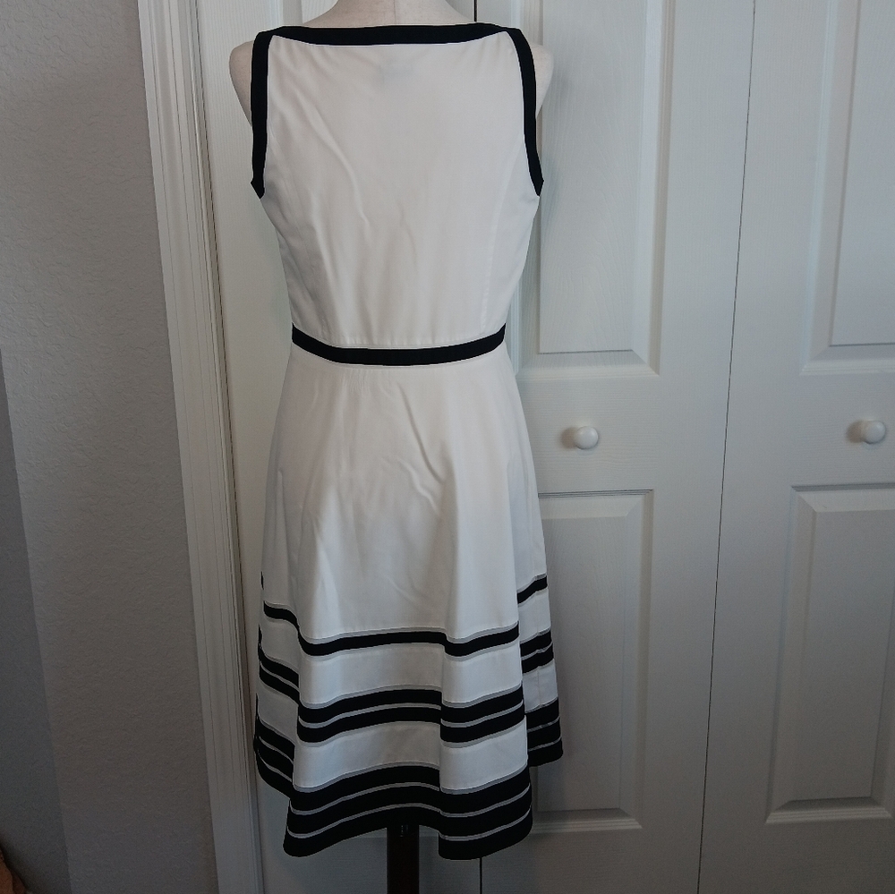 Ann Taylor White Dress with Black Trim - Picture 2 of 6